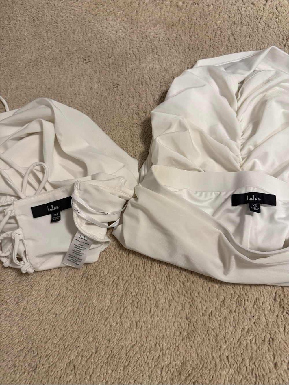 Lulu's White Ruched Set - Picture 3 of 3